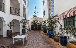 montecito-sherman-oaks-21104