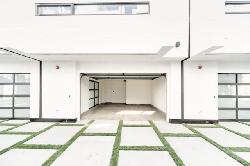 nuparc-sherman-oaks-43476