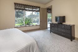 oakwood-miracle-mile-30449