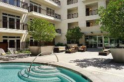 oakwood-miracle-mile-30458