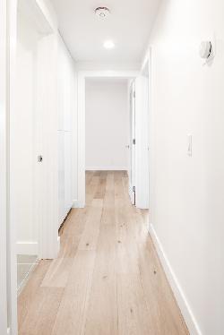 off-melrose-weho-40554