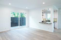off-melrose-weho-40560