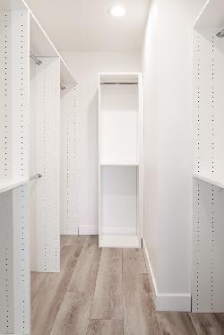 off-melrose-weho-40561