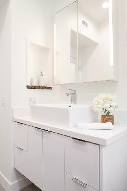 off-melrose-weho-40563