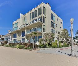 one-topsail-20832