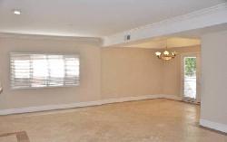 palm-drive-plaza-24455