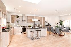 pickford-court-34803