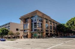 prado-on-lake-avenue-23120