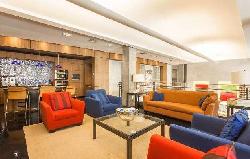 prado-on-lake-avenue-23126
