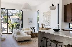 quin-silver-lake-47744
