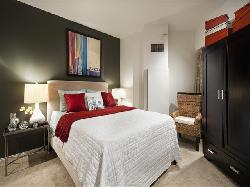 renaissance-tower-29981