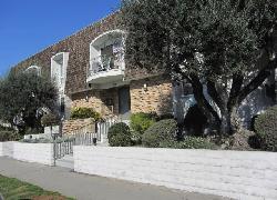 sawtelle-living-14166