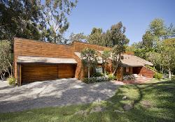 serra-retreat-50820