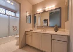 sherman-oaks-townhomes-46037