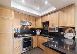 silver-lake-hilltop-42836