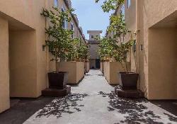 silverview-townhomes-28240