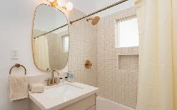 staytony-hollywood-at-highland-39346