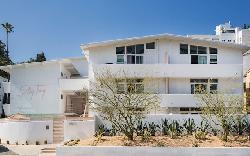 staytony-hollywood-at-highland-39354