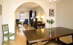 swall-tudor-25653