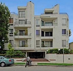 sweetzer-plaza-4237