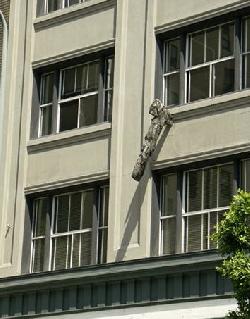 tomahawk-building-the-5171