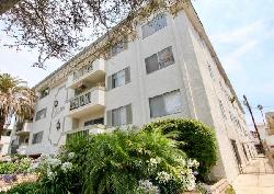 toulon-gardens-35700