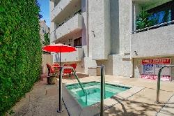 valley-view-plaza-49559
