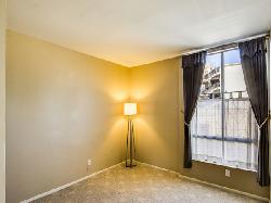 van-ness-grove-31607
