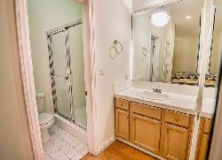 vicente-court-19956