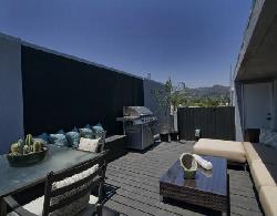 vista-courtyard-16416