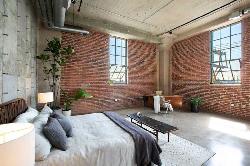 walnut-building-36348