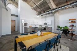 walnut-building-36350