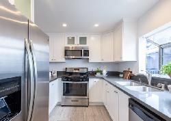 washington-place-townhomes-45304