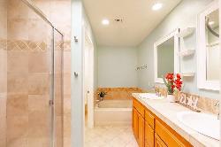 weddington-village-43406