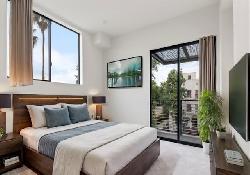 weho-5-52851