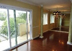 west-knoll-plaza-9770
