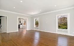 westmoreland-courtyard-30821