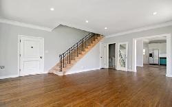 westmoreland-courtyard-30823