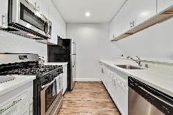westwood-village-apartments-32950