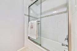 westwood-village-apartments-32956