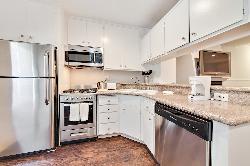 westwood-village-apartments-32958