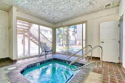 white-oak-encino-49415