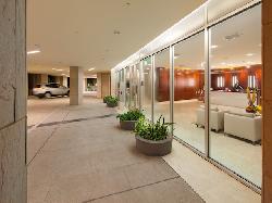 wilshire-margot-26081