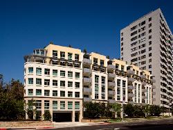 wilshire-margot-26097