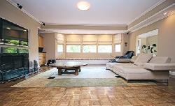 wilshire-tudor-23767
