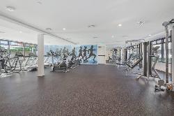 wilshire-valencia-44661