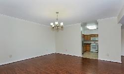 wilton-plaza-23579