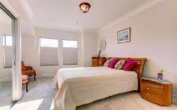 woodbridge-at-toluca-lake-26843